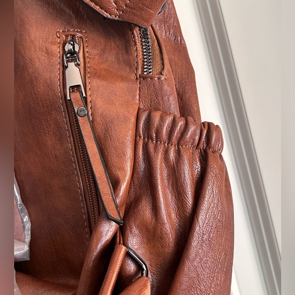 Convertible brown faux leather PU backpack purse NEW vintage leather look roomy - Picture 3 of 11